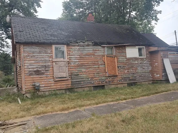 2401 Kansas Ave, Flint, MI 48506