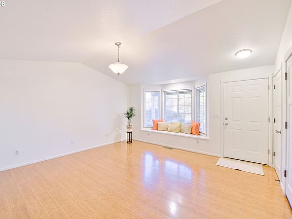 3rd image of 1351 SW 217th Ave