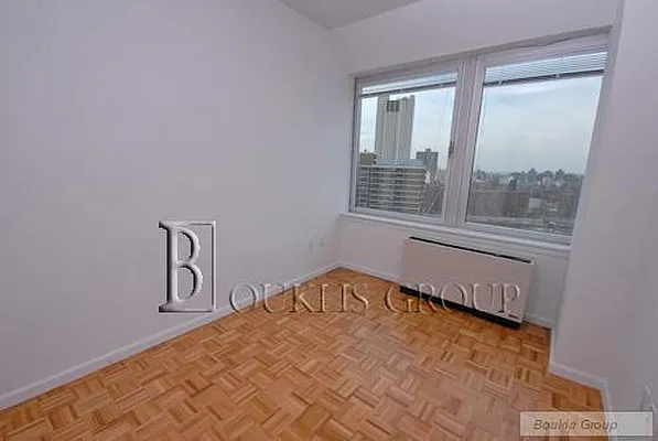 Rented by Bouklis Group | media 2