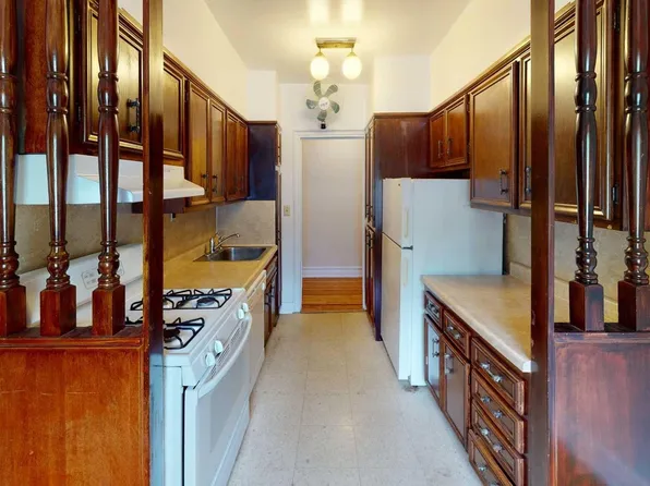 100 E Palisade Ave APT B22, Englewood, NJ 07631
