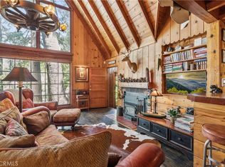 238 Maple Dr, Lake Arrowhead, CA 92352
