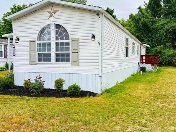 216 Sand Castle Blvd, Fruitland, MD 21826