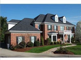 2051 Murdstone Rd, Pittsburgh, PA 15241