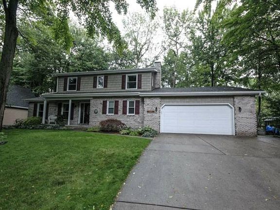 Located in the Midland High, Northeast Middle and Chestnut Hill Elementary School Districts and conveniently situated right in the middle of the annual neighborhood "wine walk", the home sits high on the lot in this well-established Midland neighborhood.