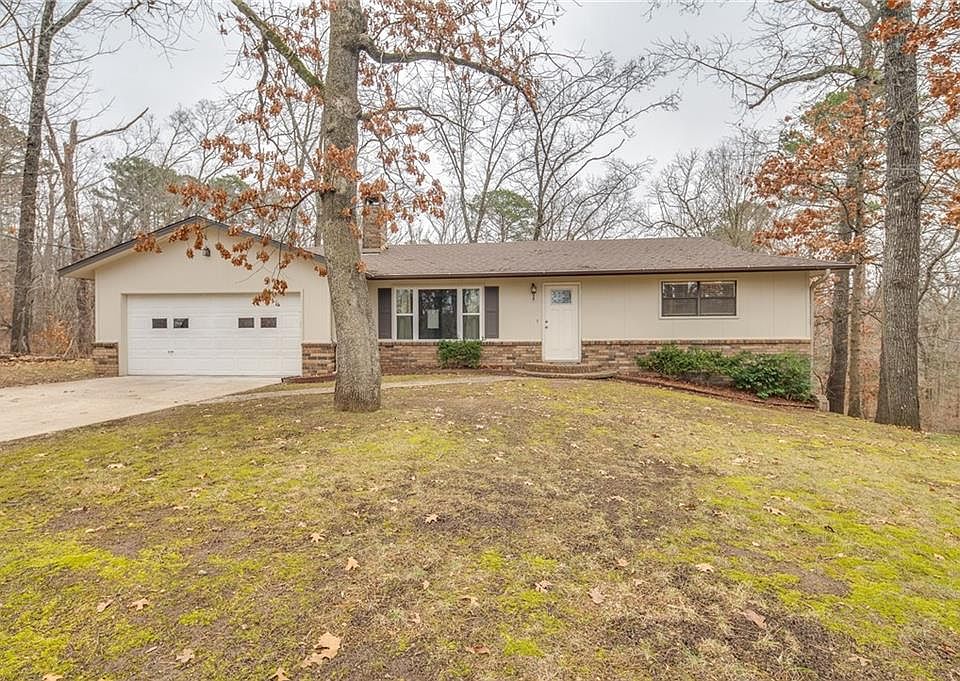 1st image of 95 Leicester Dr