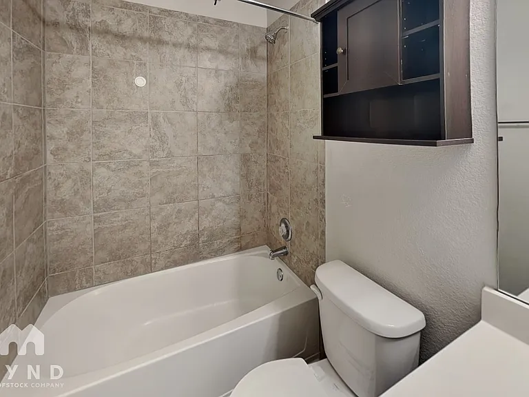 717 Pinnacle Dr — Photo 16