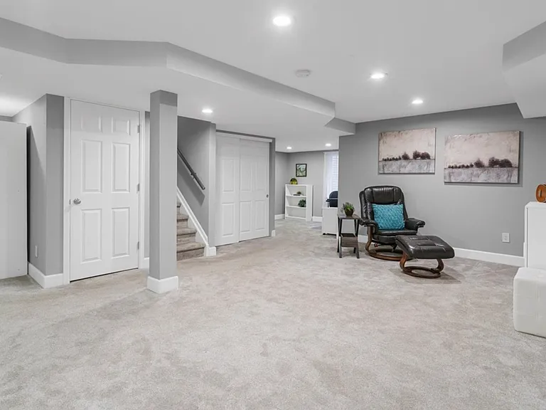 4904 W 68th Ave — Photo 1