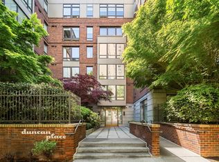 4547 8th Ave NE APT 210, Seattle, WA