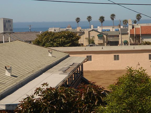 Ocean Views from Kitchen/Living Room!