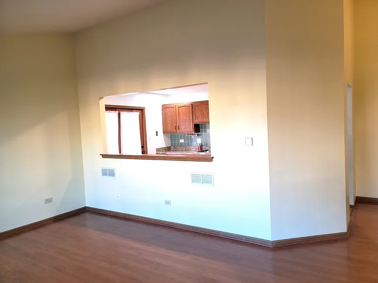 9264 Windsor Pkwy #0 — Photo 7