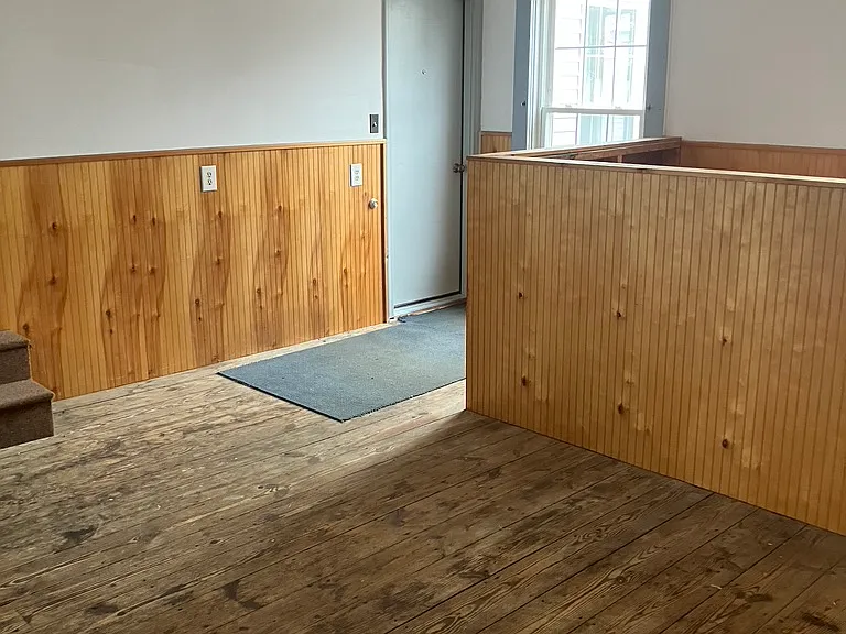 20 W Main St #1 — Photo 8