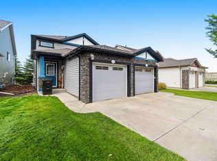 6520 2nd Ave SW #24, Edmonton, AB T6X1S4