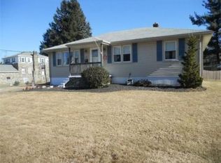 32 Deepdale Rd, Worcester, MA 01606