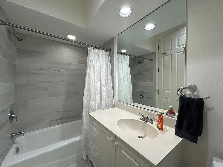 3705 54th Dr W #201 — Photo 5