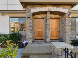 28997 SW Costa Cir W, Wilsonville, OR