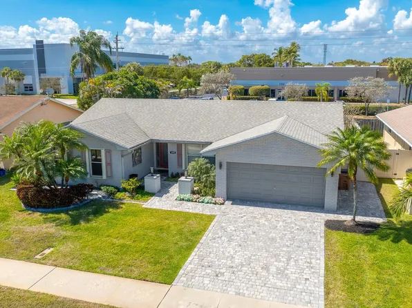 1375 SW 29th Avenue, Deerfield Beach, FL 33442