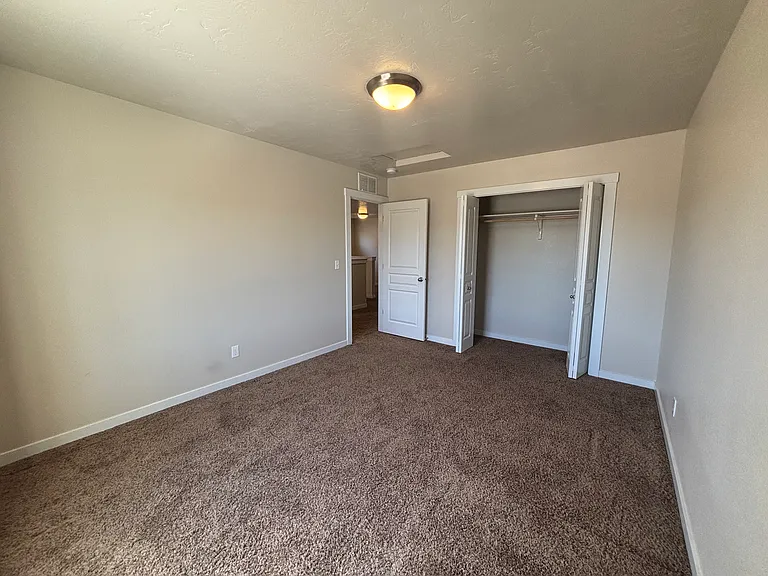 16161 Meander Creek Way — Photo 15