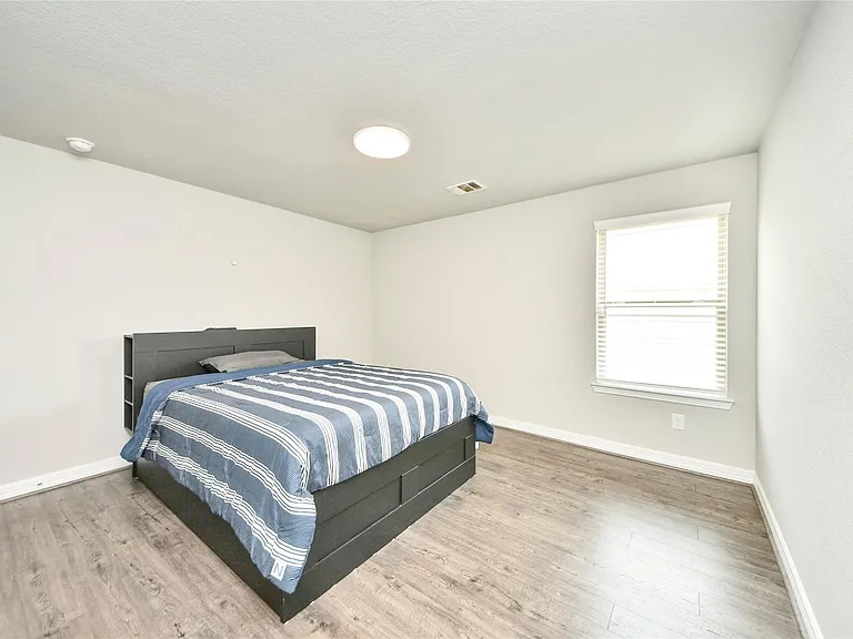 120 Chestnut Run Ct — Photo 35
