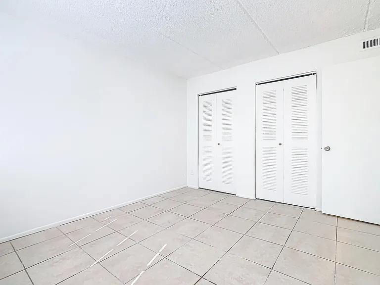 714 Michigan Ct #1 — Photo 9