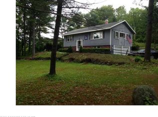10 Ridge Rd, Raymond, ME 04071