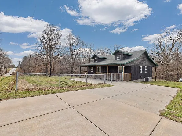 4468 E Farm Road 66, Springfield, MO 65648