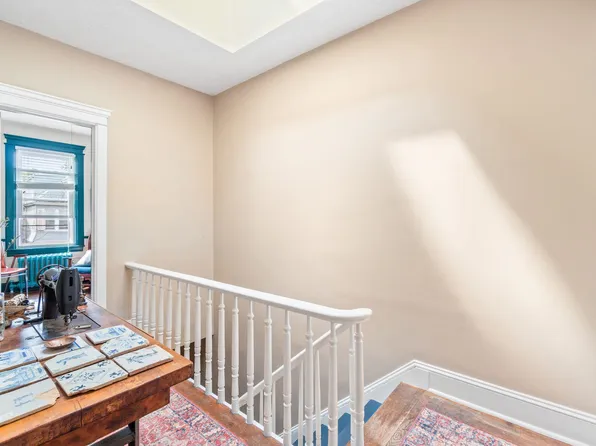 38 Gautier Avenue image 12 of 42