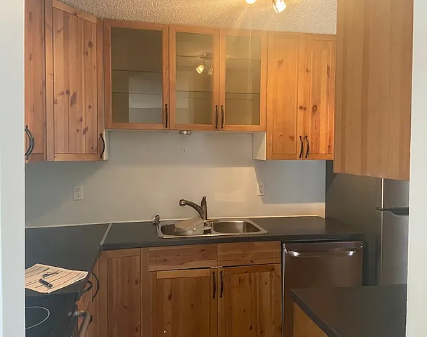 4712 54th Ave #1 — Photo 7