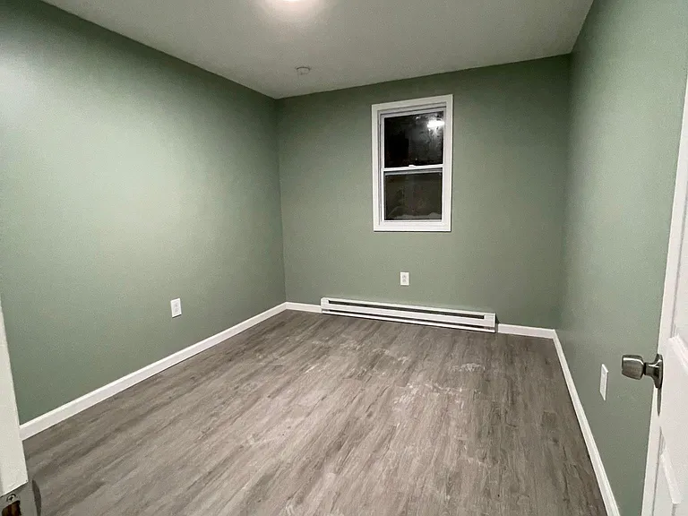 139 Winslow St #5 — Photo 4