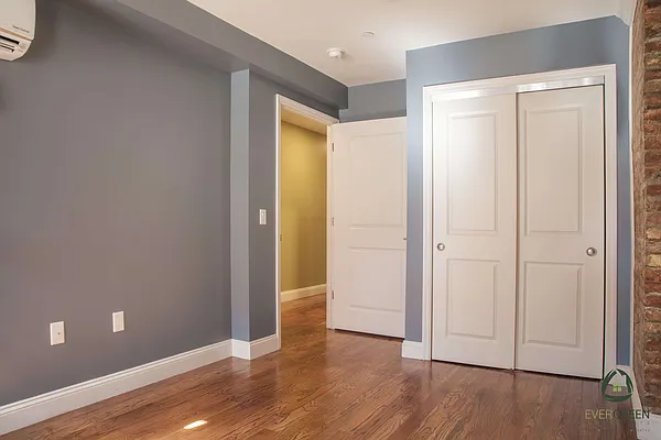 Rented by Evergreen Apartments BK | media 24