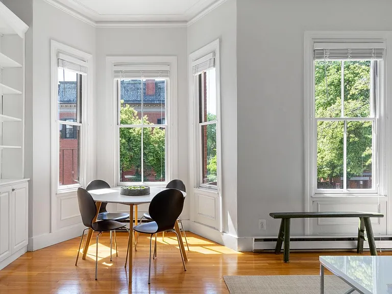169 Warren Ave #2 — Photo 3