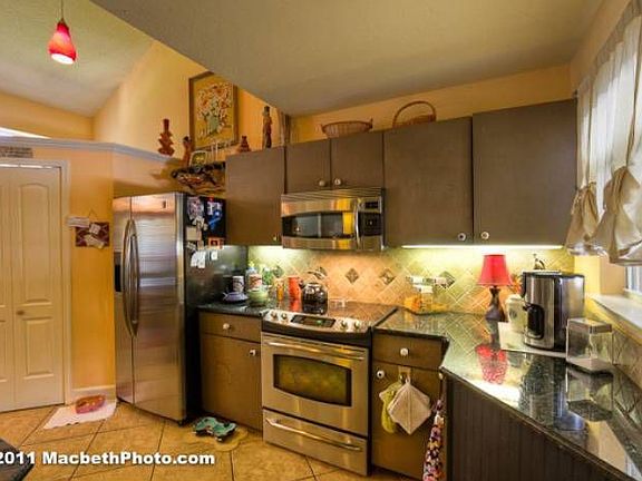 2nd image of 1443 Farrindon Cir
