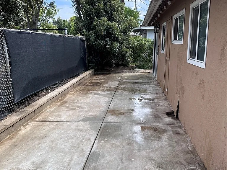 14251 Green Valley Dr — Photo 10