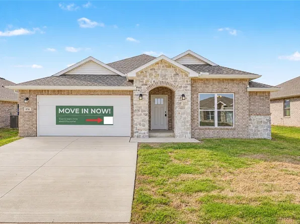 8780 Sunspire Ln, Bentonville, AR 72713