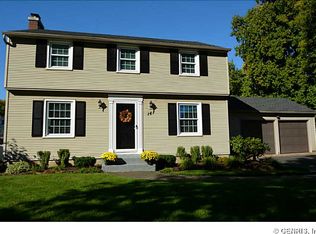 141 Seth Land Dr, Rochester, NY 14617