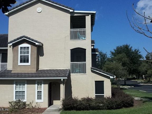 2nd image of 10075 Gate Parkway N #1510