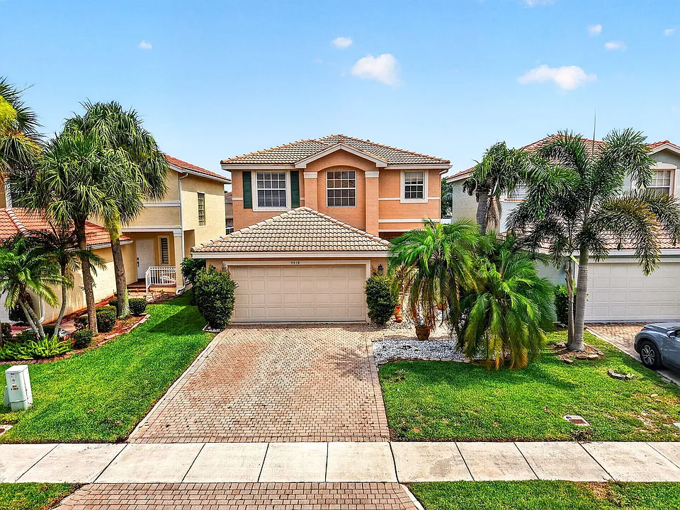 5018 Starblaze Dr