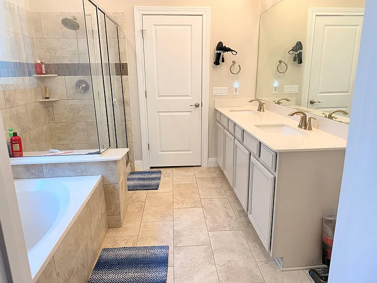 1224 Leaning Oak Ln — Photo 16