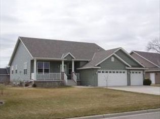 1900 7th St N, Sartell, MN 56377