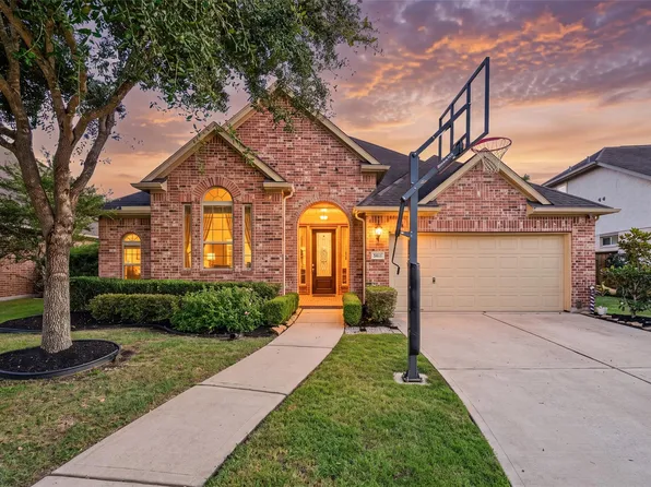 5811 Caper Shores Ln, Sugar Land, TX 77479