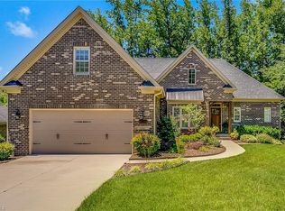 2257 Cambridge Oaks Dr, High Point, NC 27262