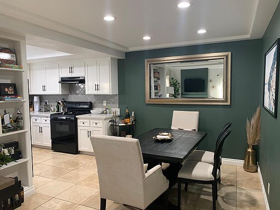 3rd image of 2161 Kristin Ln #8