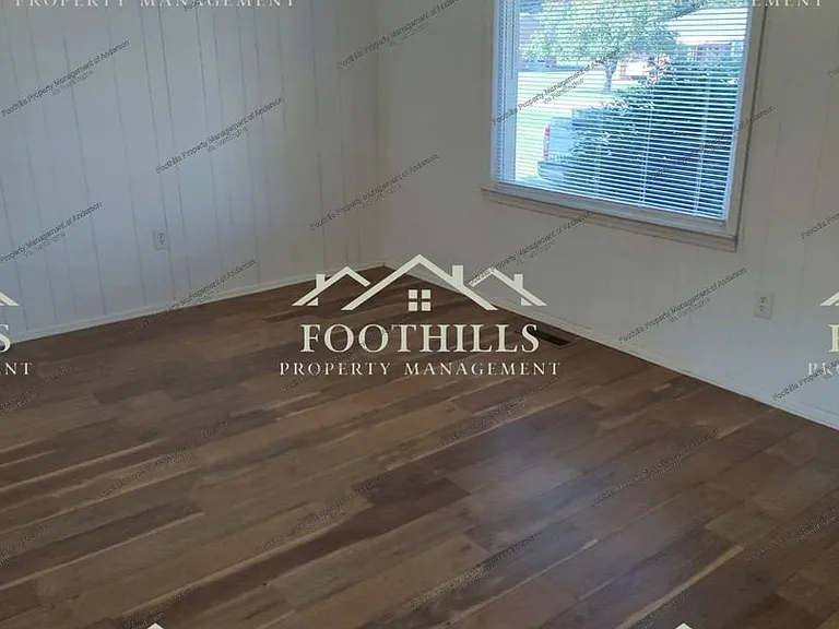 506 Auburn Ave — Photo 12