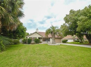 1 Windtree Ln, Bluffton, SC 29910