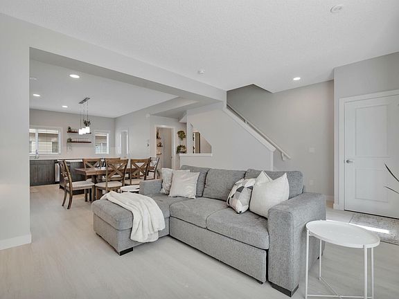 5th image of 804 Welsh Dr SW #84