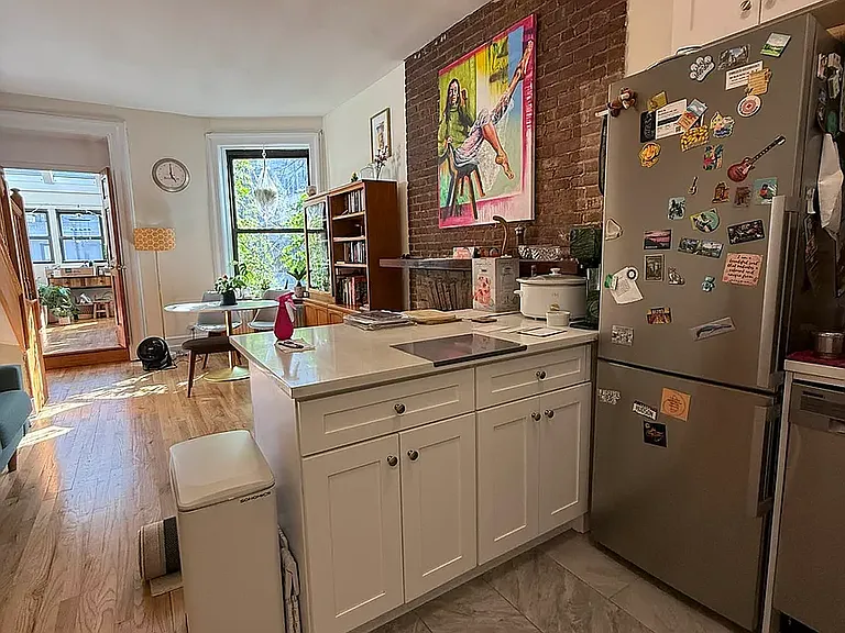 254 W 71st St #3B — Photo 3
