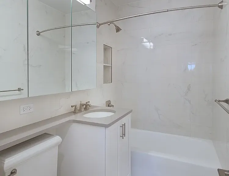 20 W 64th St #22J — Photo 3