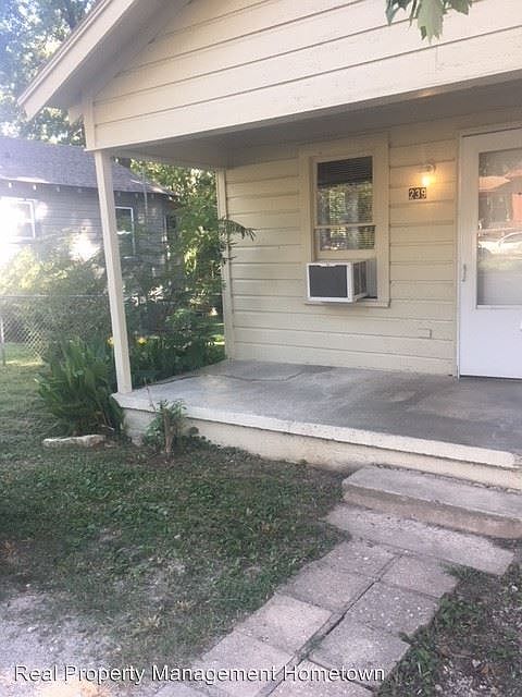 1st image of 239 Leonard St