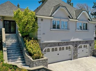 1031 Black Oaks Dr, Lake Arrowhead, CA 92352