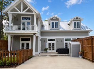 210 Twin Lakes Dr, Panama City Beach, FL 32413