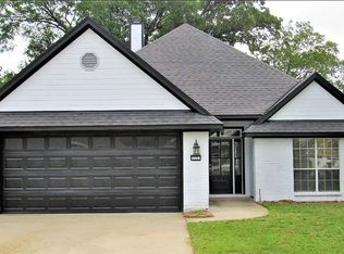 115 Red Fox Cir, Haughton, LA 71037